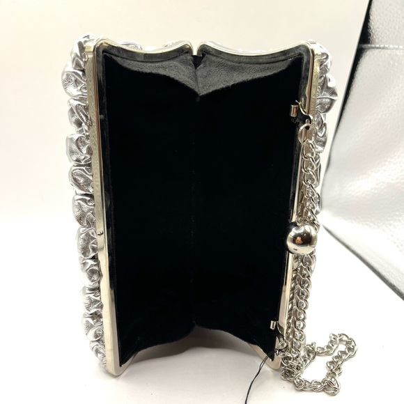 Silver Textured Clutch Puffy Evening Bag with Chain Strap Vintage - Picture 8 of 10